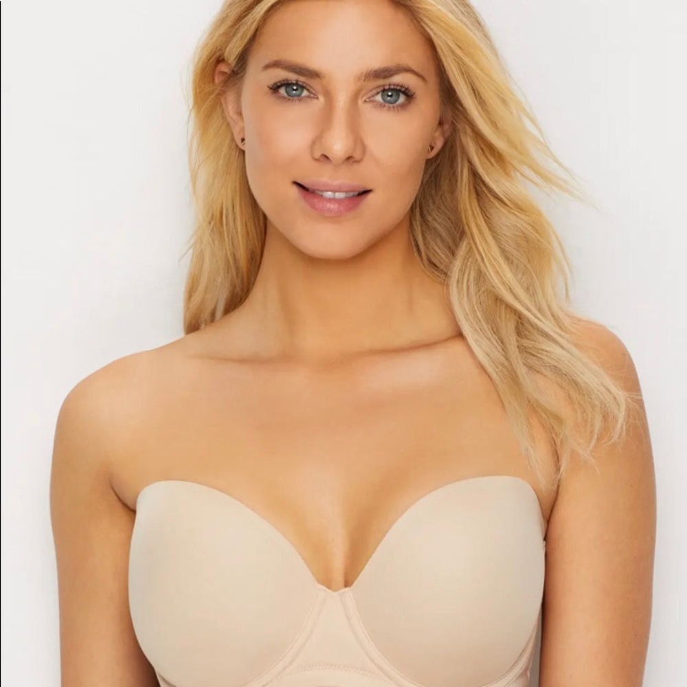 Wacoal Red Carpet Strapless Bra In Sand 32D